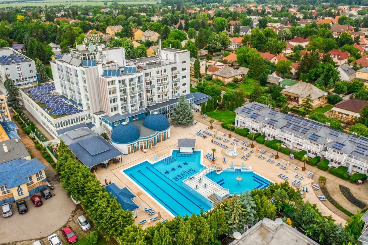 Hotel Silver Hajduszoboszlo Exterior photo
